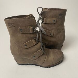Sorel Joan of Arctic Mid Lace Up Wedge Dark Fog Kettle Grey Tan 7.5